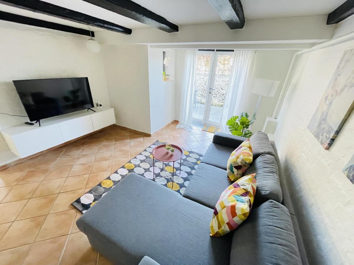 Aday - Central Charming Apartment With Terrace Aalborg Exterior foto