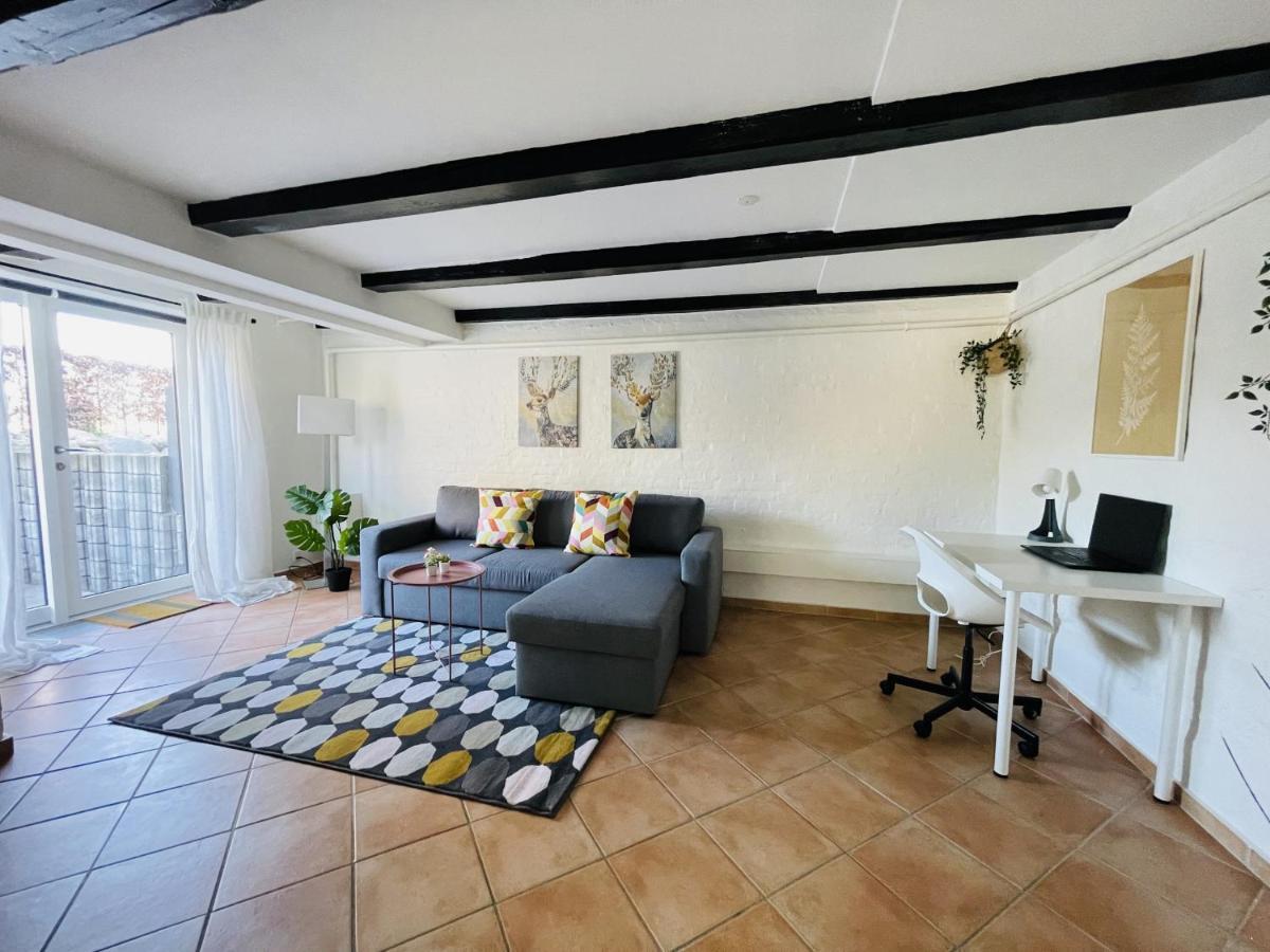 Aday - Central Charming Apartment With Terrace Aalborg Exterior foto