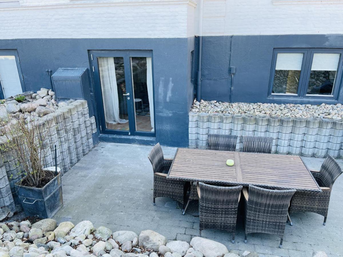 Aday - Central Charming Apartment With Terrace Aalborg Exterior foto